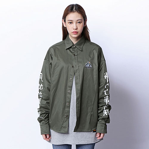 [ROMANTIC CROWN] �������� Drop shoulder Wide Shirt_Khaki