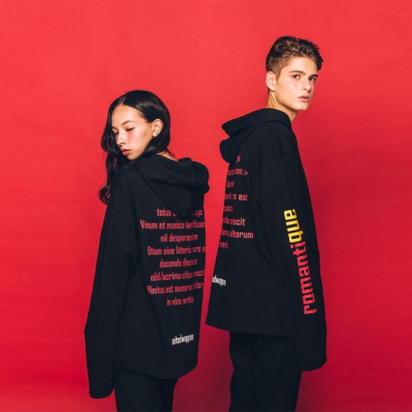 [������Ƽ�����] UNITEDWAPPEN ROMANTIQUE LONGSLEEVE HOODY (BLACK)