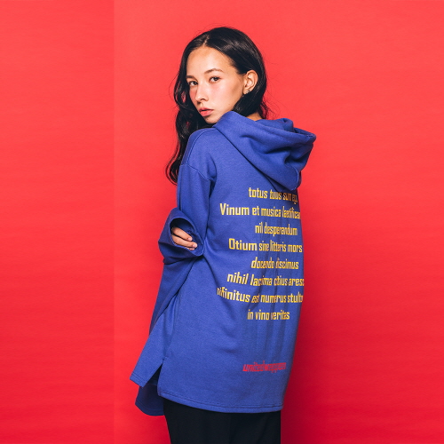 [������Ƽ�����] UNITEDWAPPEN ROMANTIQUE LONGSLEEVE HOODY (BLUE)