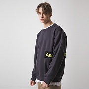 [���������] ANOTHER FRAME - AF SIDE BOX CREWNECK (CHACOAL) ��� ������ ����Ʈ���� ũ���