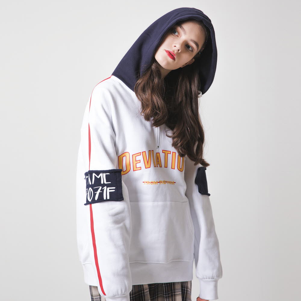 [���������] ANOTHER FRAME - SIDE LINE HALF ZIP UP HOODIE (WHITE) ��� �ĵ� �ĵ�Ƽ ��������