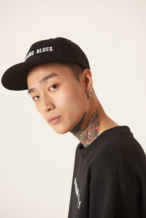 Ʋ��(TLEYOUNG) 19ss ������ �ΰ� ķ�� ĸ (Black)
